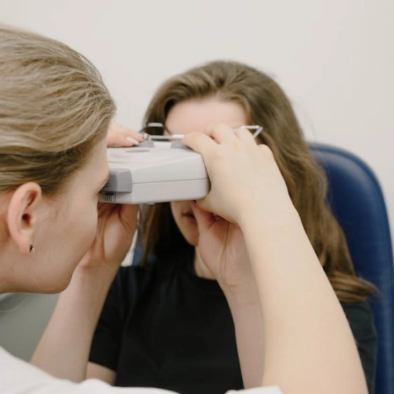 vise-od-pola-svetske-populacije-pati-od-digitalnog-zamora-ociju